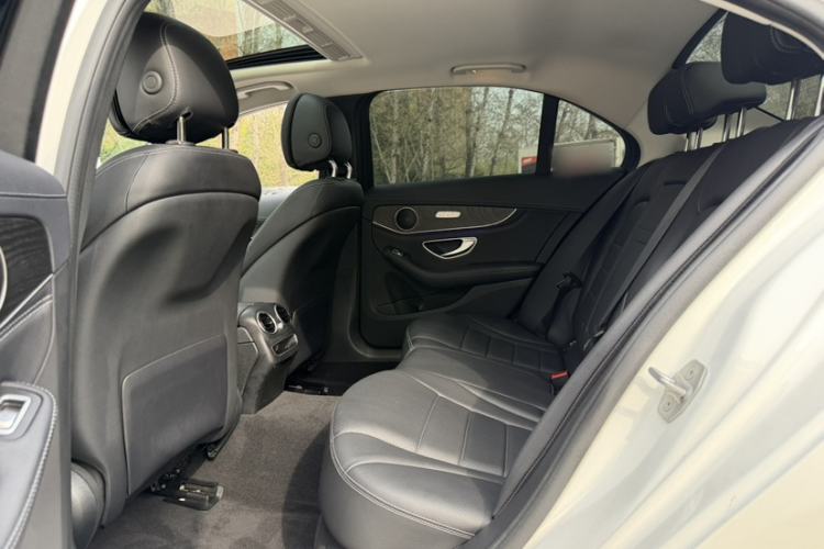 Used Mercedes-Benz C-Class 2020 Restyled C 200 L Fashion Edition Sport Version Interior 2