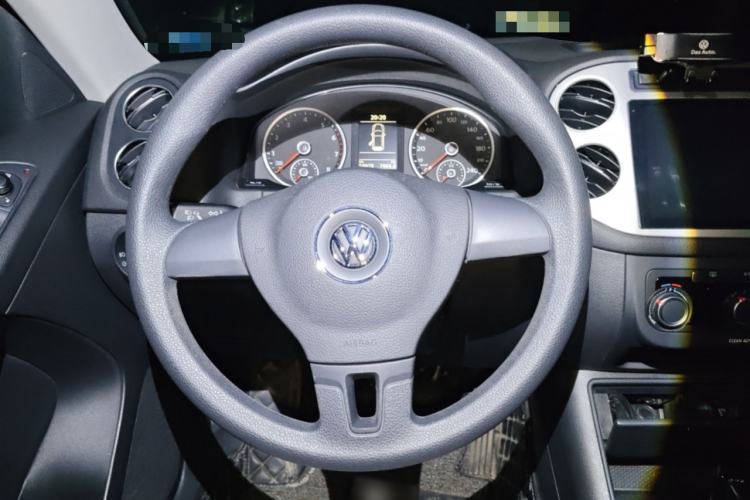 Used Volkswagen Tiguan 2017 300TSI Automatic Two-Wheel Drive Silk Road Luxury Edition
