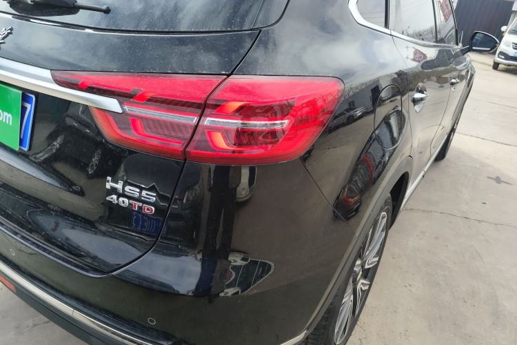 Used Hongqi HS5 2022 Facelifted Version 2.0T Smart Connect Flagship All-Wheel-Drive Edition
