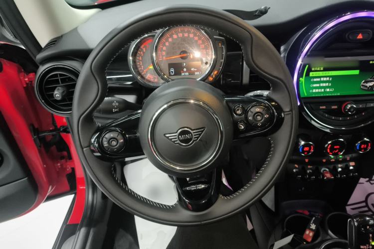 Used MINI 2019 1.5T COOPER Artist