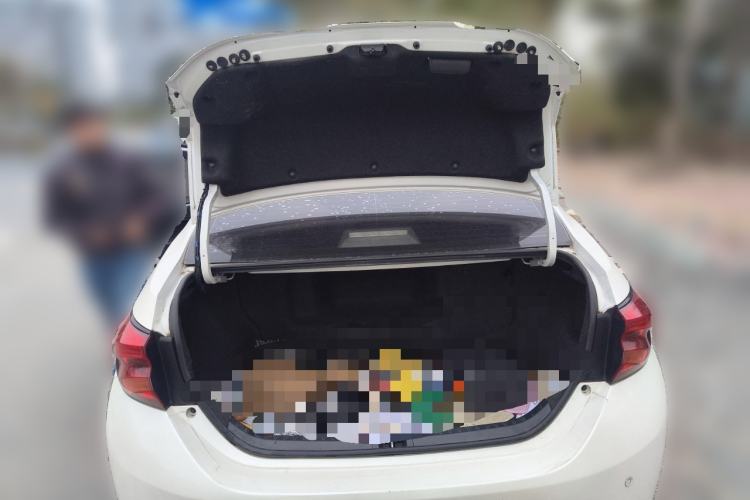 Used Toyota Levin 2017 Revised Dual-Engine 1.8H GS E-CVT Elite Sunroof Version China V Standard Trunk