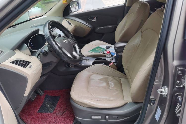 Used Hyundai ix35 2013 2.0L Automatic 2WD Comfort GL China IV Standard