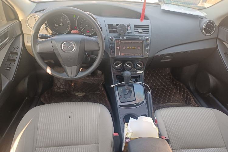 Used Mazda 3 2015 Sedan 1.6L Automatic Comfort Model