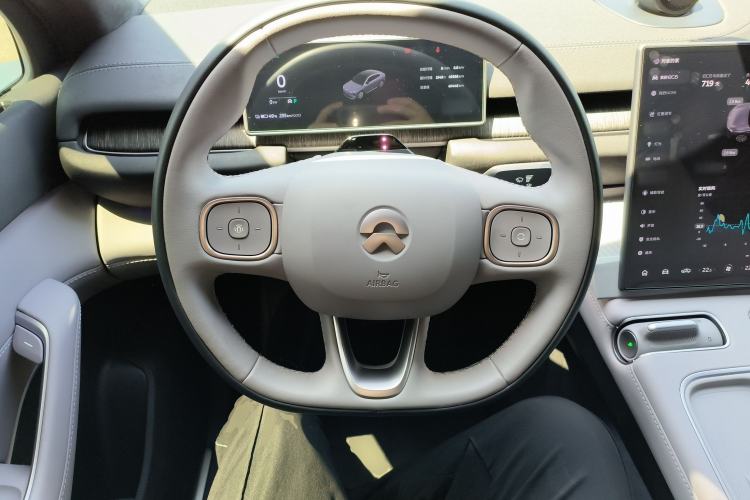 Used Nio EC6 2024 75 kWh
