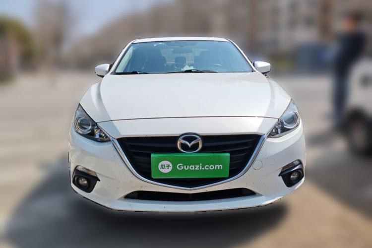 Used Mazda Mazda 3 Axela 2016 Sedan 1.5L Automatic Luxury Model
