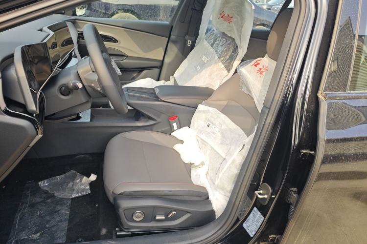 Used Hongqi EH7 2025 600 Smart Selection Edition