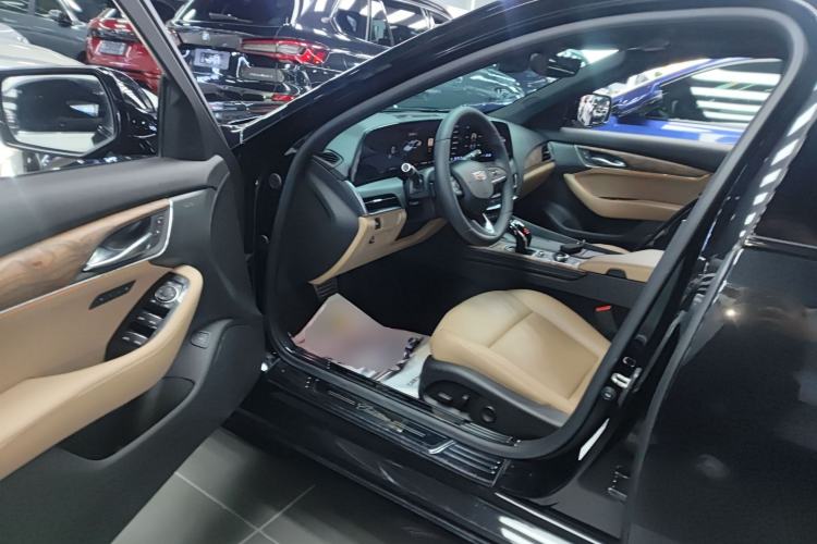 Used Cadillac CT5 2024 28T Prestige Edition Driver Seat