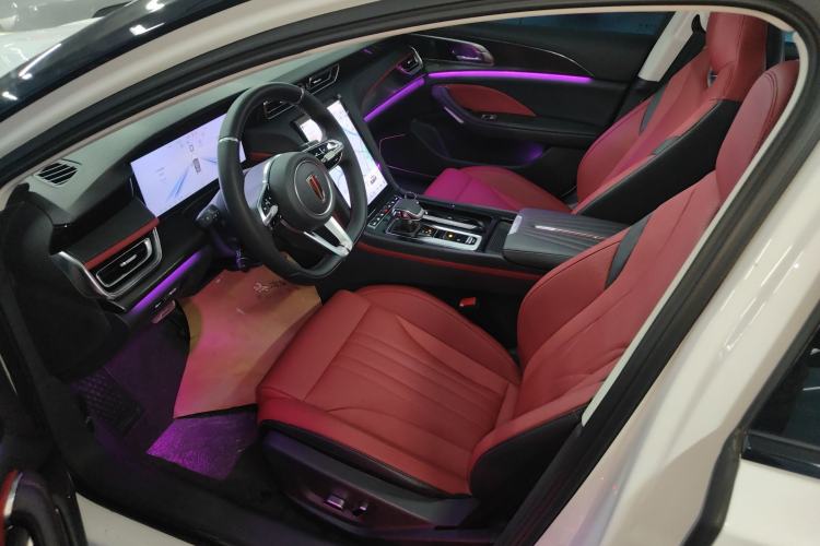 Used Hongqi H6 2024 2.0T ZhiMei Edition