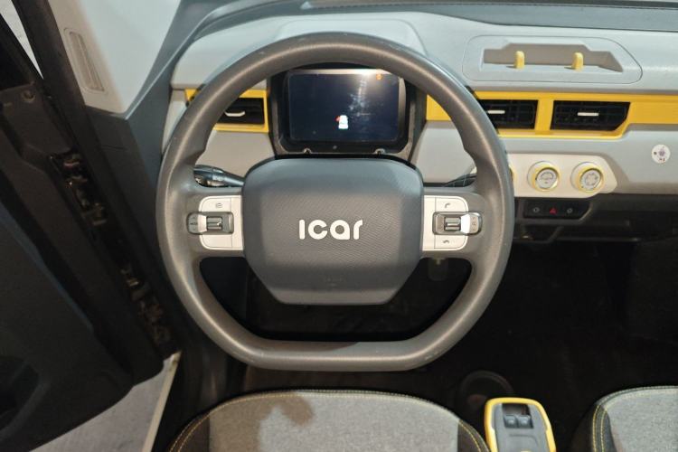 Used Chery QQ Ice Cream 2022 120km Conical Shape Lithium Iron Phosphate