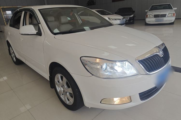 Used Skoda Octavia 2015 Classic Model 1.6L Manual Yijie Edition
