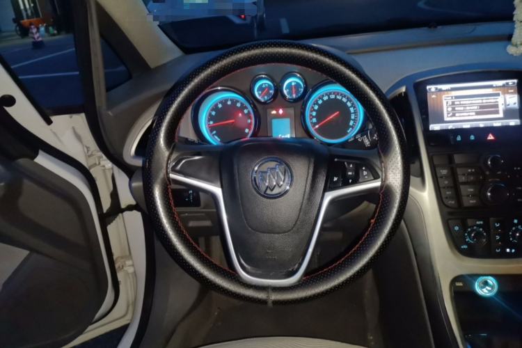 Used Buick GT 2014 XT 1.6L Manual Comfort Edition
