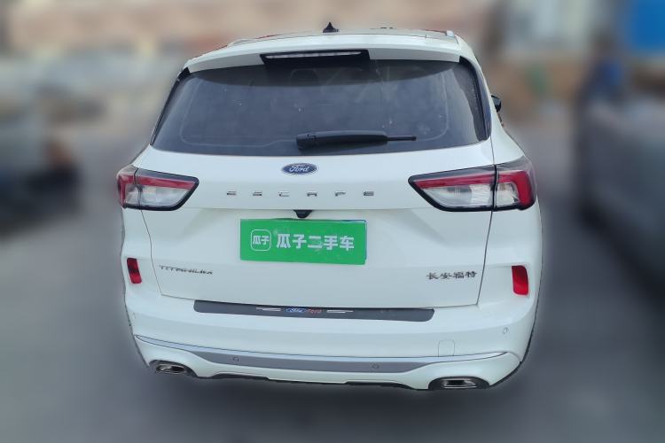 Used Ford Escape 2024 EcoBoost 245 Two-Wheel-Drive Titanium Edition
