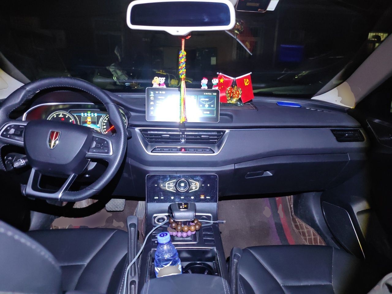 Hongqi H5 2022 Classic Model Facelift 1.8T Automatic Smart Connect Flagship Edition - Chinese Trim Yun — снимка 9