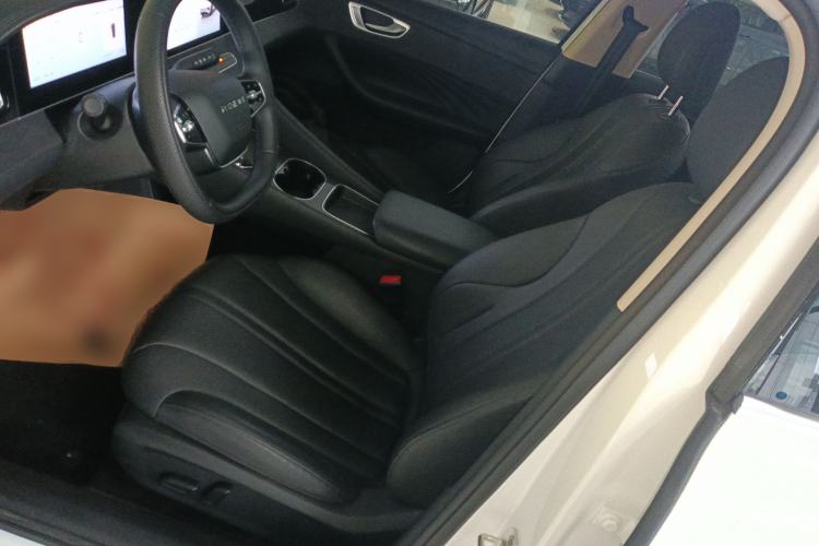 Used Roewe D7 2025 EV 510km Rear-Drive Navigation Edition Left Front Seat