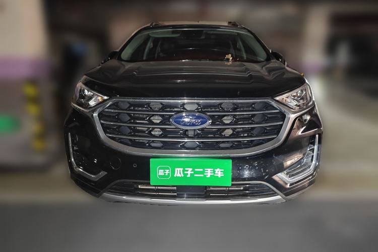 Used Ford Edge 2021 PLUS EcoBoost 245 Two-Wheel-Drive Titanium 7-Seater
