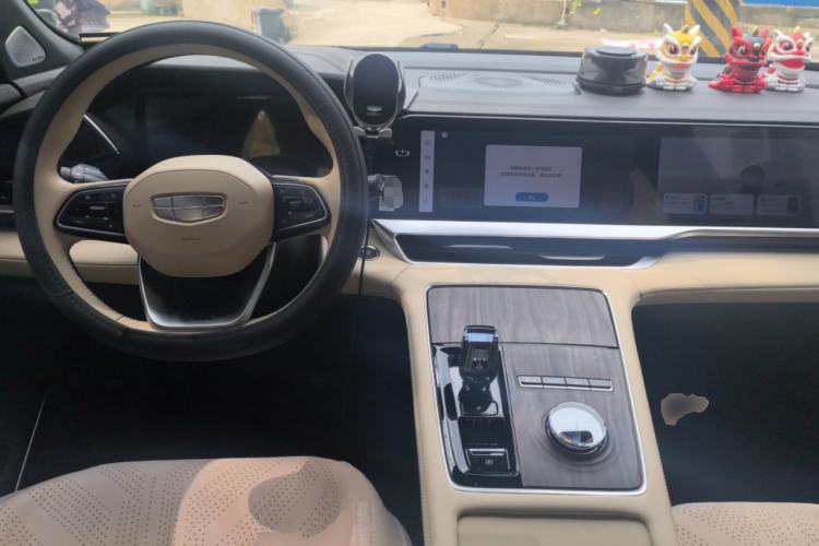 Used Geely Auto Monjaro L 2025 Dongfang Yao 2.0TD Automatic Lanxing Edition
