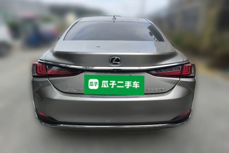 Used Lexus ES 2020 200 Excellence Edition
