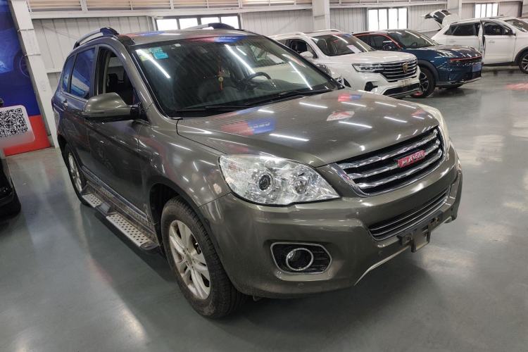 Used Haval H6 2014 Upgraded Model 1.5T Manual Two-Wheel Drive Elite Version Front Right 45 Deg