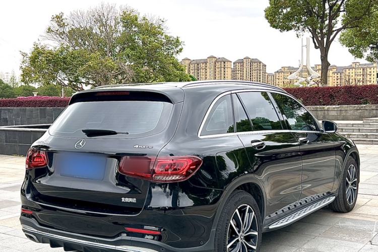 Used Mercedes-Benz GLC 2021 GLC 260 L 4MATIC Luxury Model Exterior 5