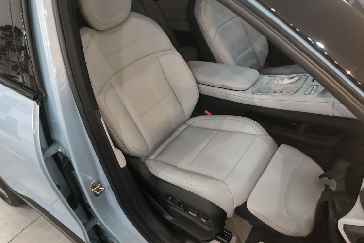 Used Nio ES6 2023 75 kWh
