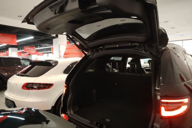 Used Land Rover Discovery Sport 2022 249 PS R-Dynamic S Performance Edition 5 Seats