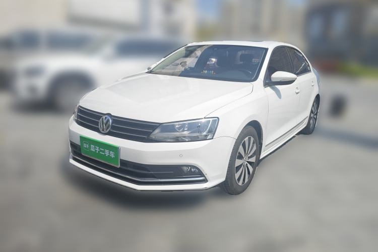 Used Volkswagen Sagitar 2015 230TSI Automatic Luxury Model