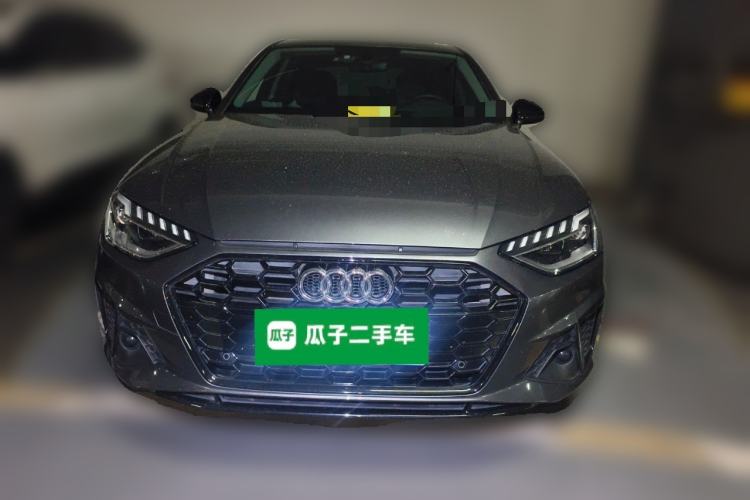 Used Audi A4L 2022 40 TFSI Luxury Dynamic Model
