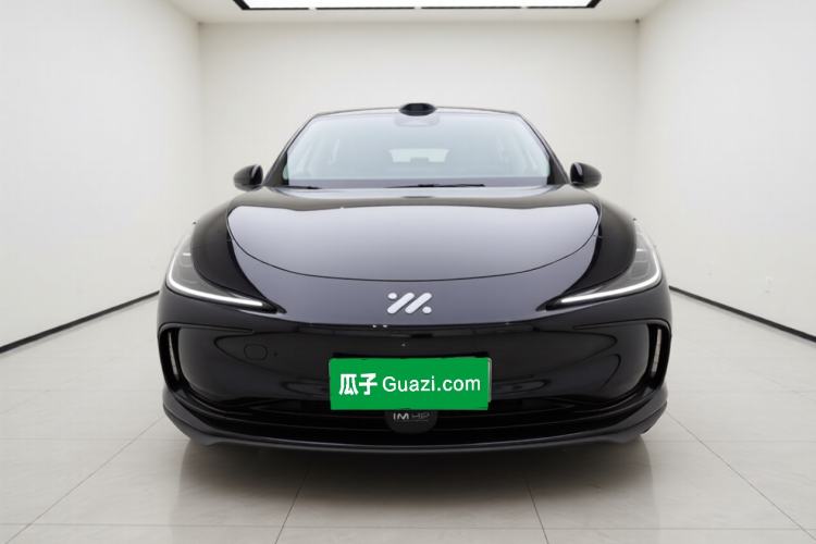 Used IM L6 2024 Max Enhanced Performance Edition Exterior 1