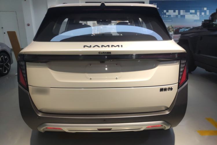 Used Dongfeng NAMMI 06 2025 471 Ultra