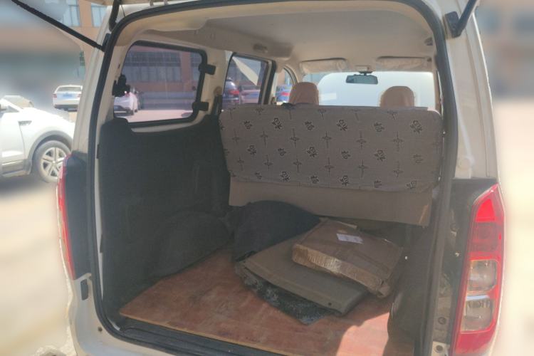 Used Wuling Hongguang V 2022 1.5L Jingqu Version Hydraulic Power Steering LAR
