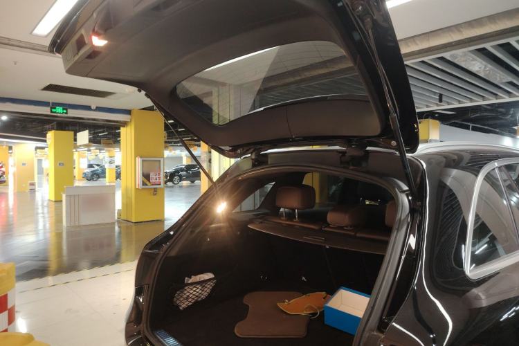 Used Mercedes-Benz GLC 2020 GLC 260 L 4MATIC Luxury Model