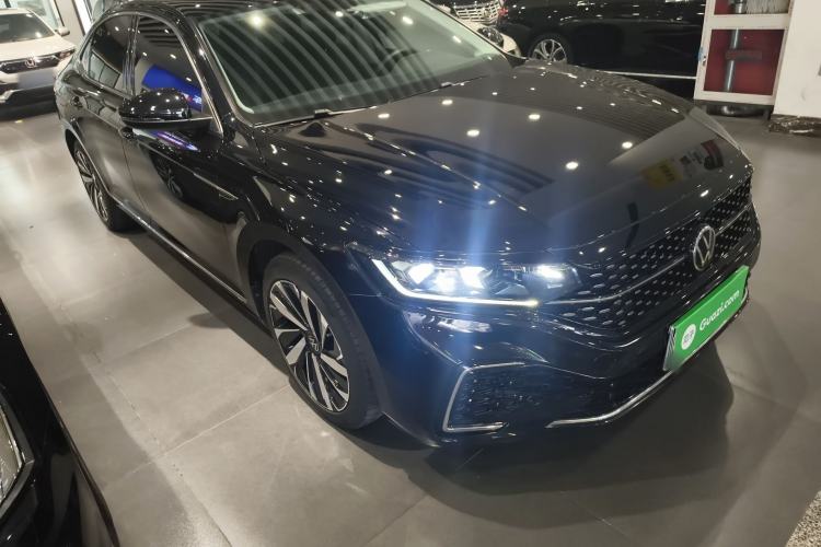 Used Volkswagen Passat 2022 330TSI Starry Elite Edition