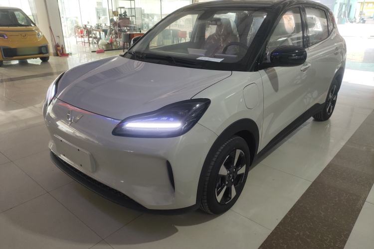 Used Wuling Bingo PLUS 2024 330 km Range Five-Seater Version