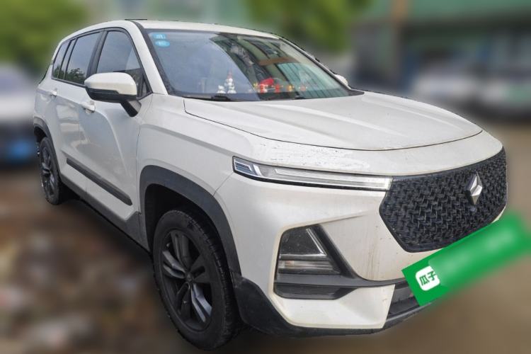 Used Baojun RS-5 2019 1.5T Manual Super Connectivity Version China VI Front Right 45 Deg