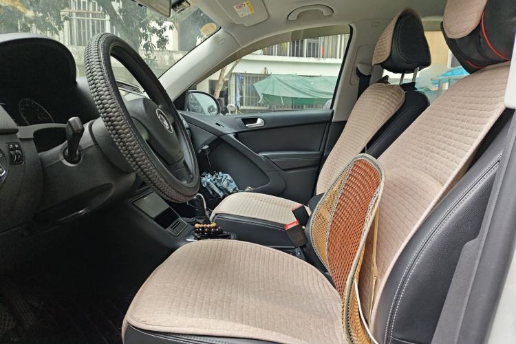 Used Volkswagen Tiguan 2016 280TSI Automatic Two-Wheel-Drive Silk Road Style Edition Left Front Seat