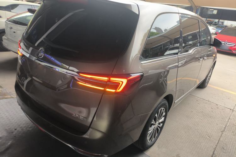 Used Buick GL8 2022 Land Business Class 652T Luxury Model Rear Right 45 Deg