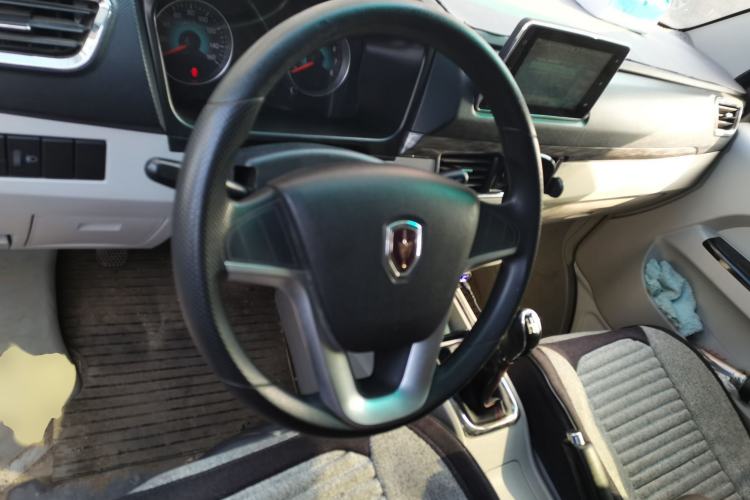 Used Jinbei New Hiace S 2023 1.6L Luxury Cargo Version 2/5-Seater SWD16M Steering Wheel