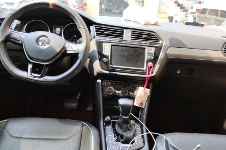 Used Volkswagen Tiguan L 2017 380TSI Automatic All-Wheel-Drive Flagship Edition