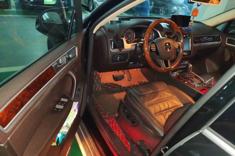 Used Volkswagen Touareg 2011 3.0 TSI Standard Version