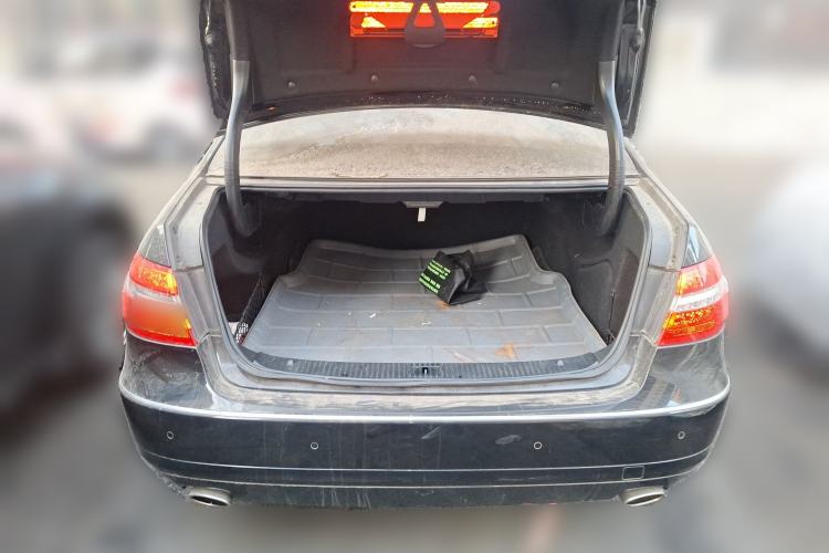 Used Mercedes-Benz E-Class 2013 E 300 L Elegant Model