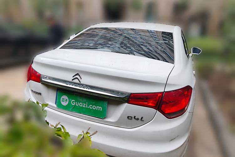 Used Citroen C4L 2014 1.6THP Intelligent Drive Automatic Dynamic Model
