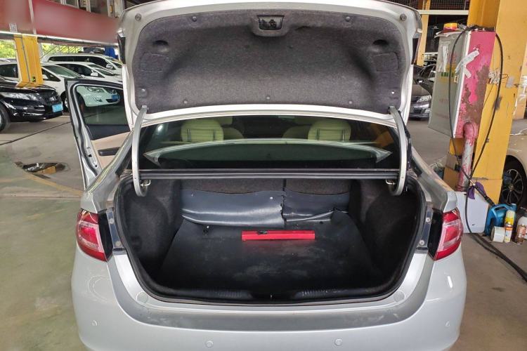 Used Fiat Viaggio 2012 1.4T Automatic Enjoyment Edition
