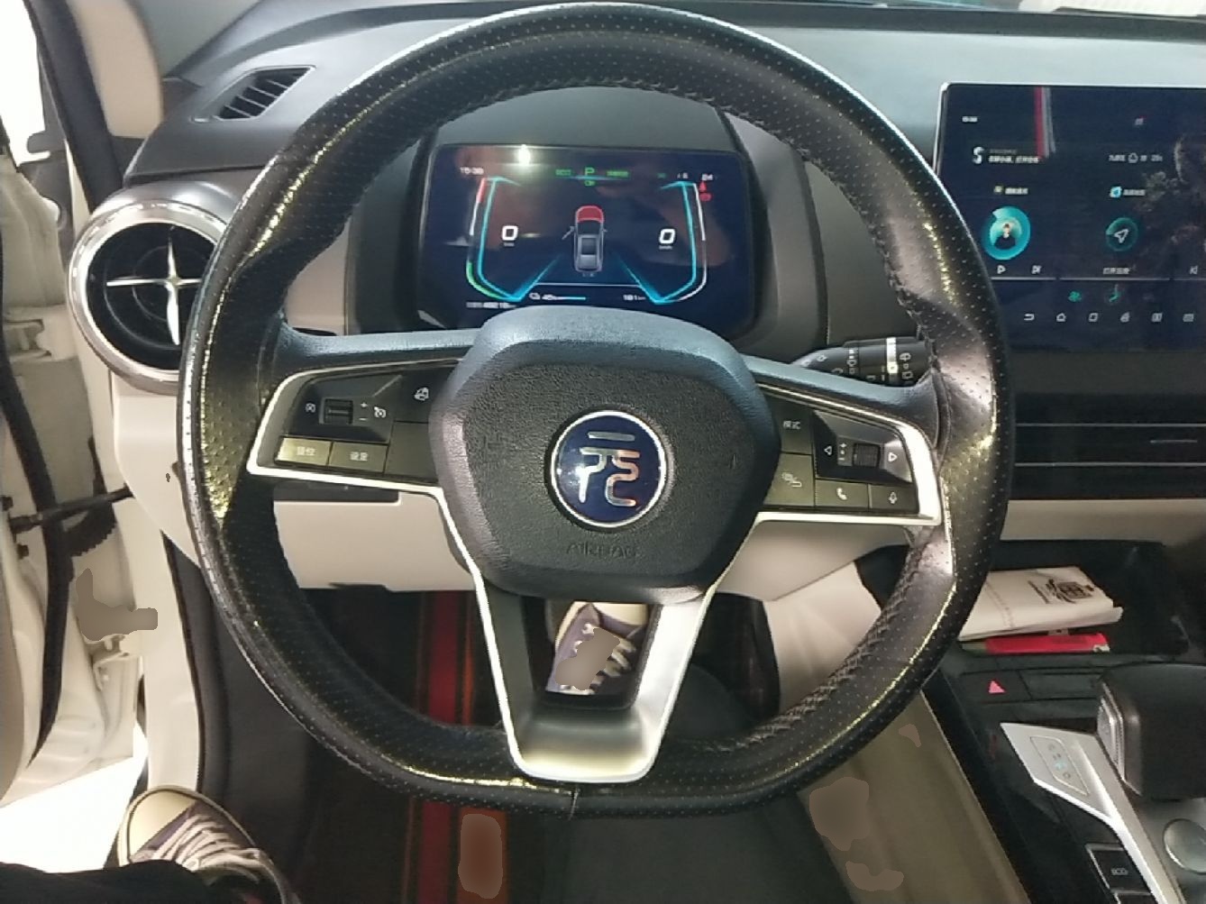 BYD Yuan Pro 2021 401 km Luxury Version — снимка 13