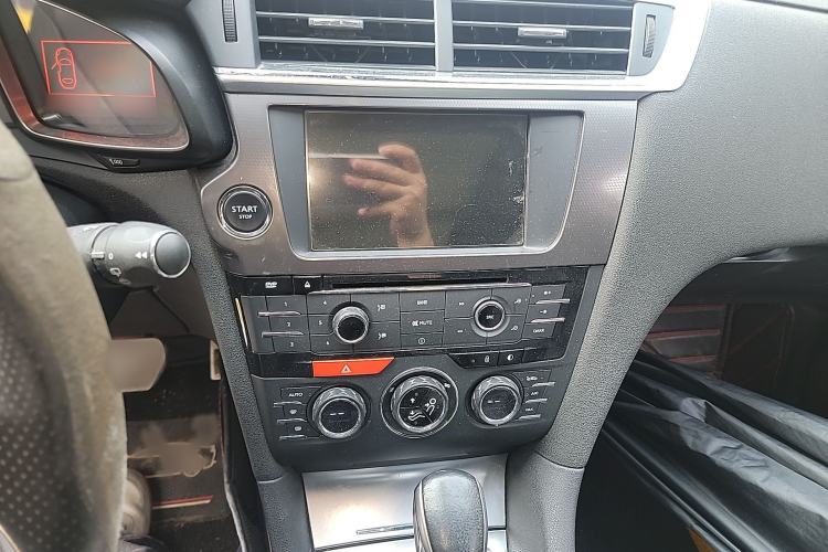 Used DS 6 2014 1.6T Luxury Edition THP160
