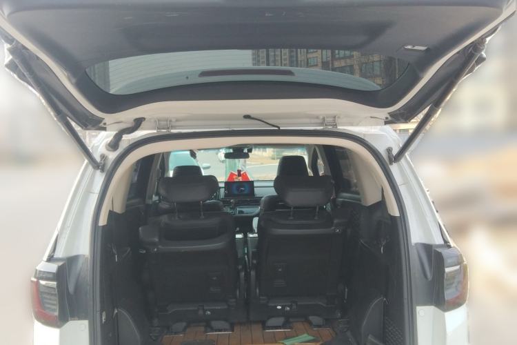 Used Honda Elysion 2022 2.0L eHEV Luxury First Edition
