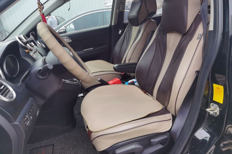 Used Haval H6 2013 Upgraded Model 1.5T Manual Two-Wheel Drive Elite Version