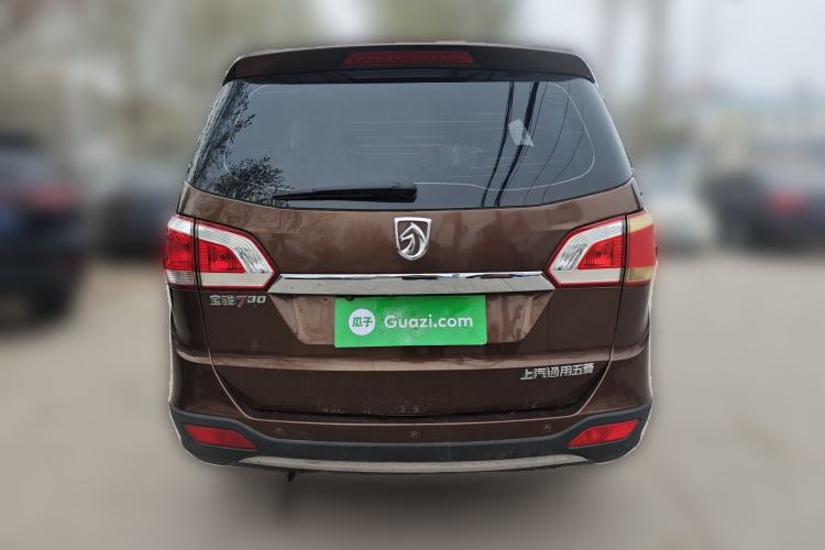 Used Baojun 730 2014 1.5L manual luxury trim 7 seats
