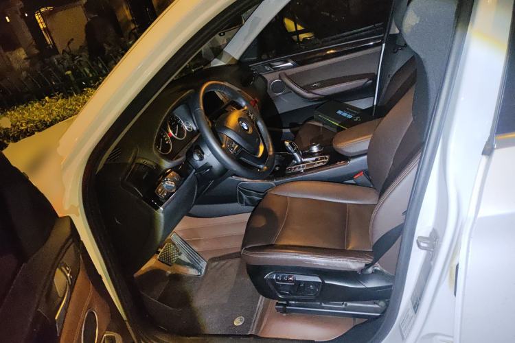 Used BMW X4 2014 xDrive20i X Design Package Left Front Seat