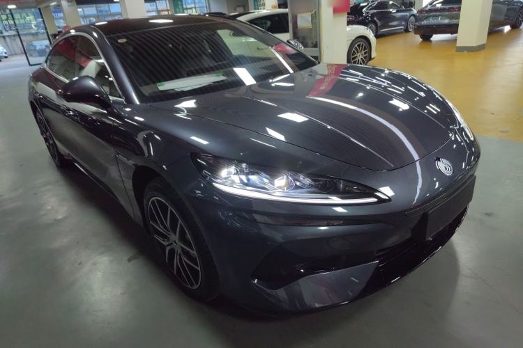 Used Denza Z9 2024 1100 km Four-Wheel Drive Max Version