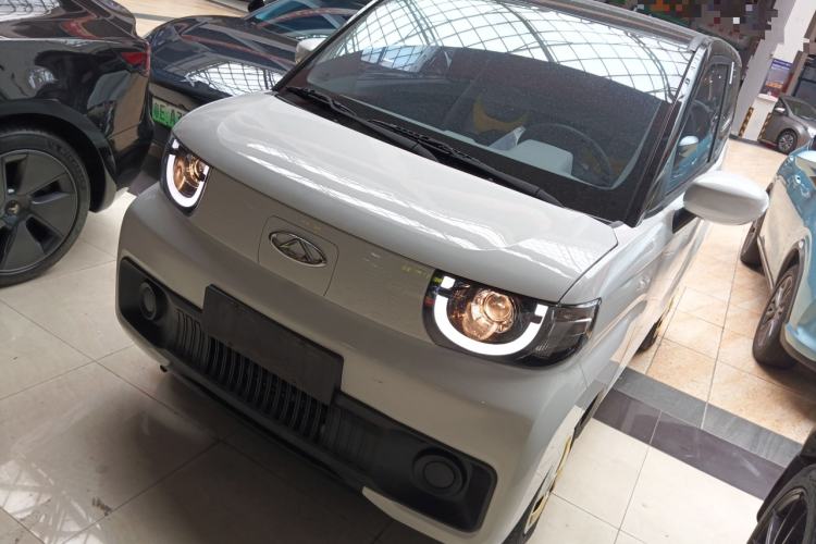 Used Chery New Energy QQ Ice Cream 2022 170km Sundae Phosphate Lithium-Ion